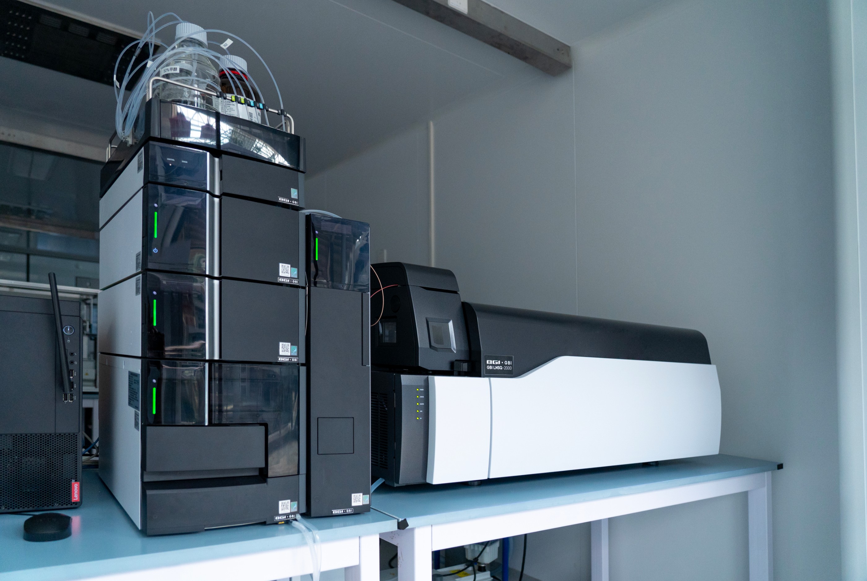 高效液相色譜串聯(lián)質(zhì)譜檢測系統